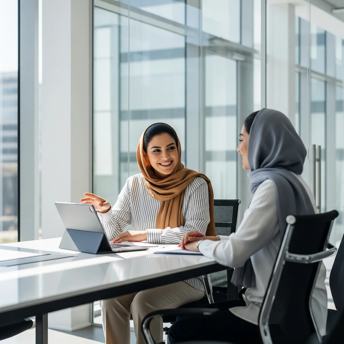 پشتیبانی و همراهی مشتریان